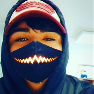 Meet your Posher, Peyton